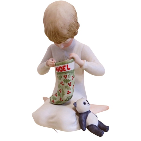 Vintage Cybis Figurine Child Green Noel Stocking Panda Bear Christmas 1980 - Picture 2 of 6